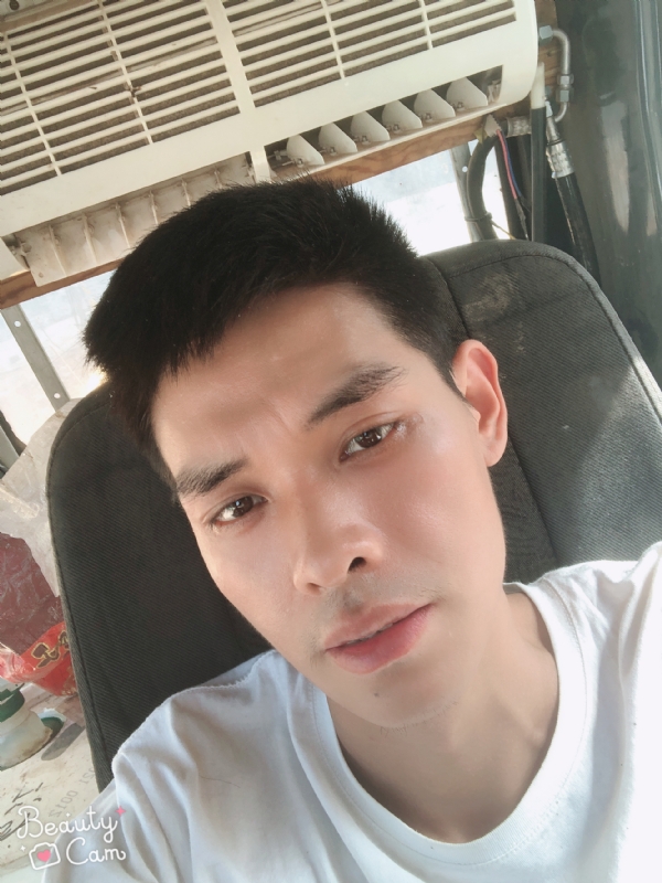 小董的第一张照片--四川上门女婿服务网