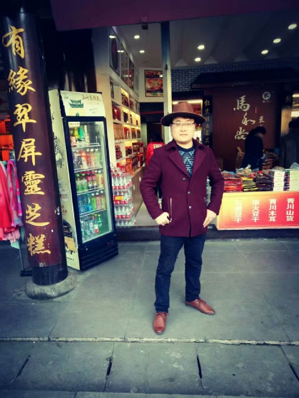 手心里的温柔的第一张照片--四川上门女婿服务网