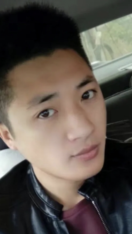 小汤米的第二张照片--四川上门女婿服务网